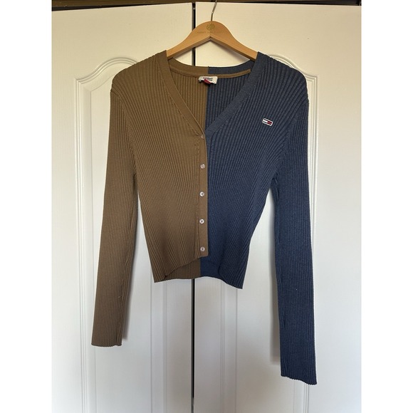 Tommy Hilfiger Sweaters - Y2K Inspired Colorblock Tommy Jeans Women's Cropped Button Down Cardigan Size L